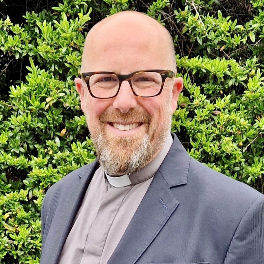 Headshot of Jez Carr